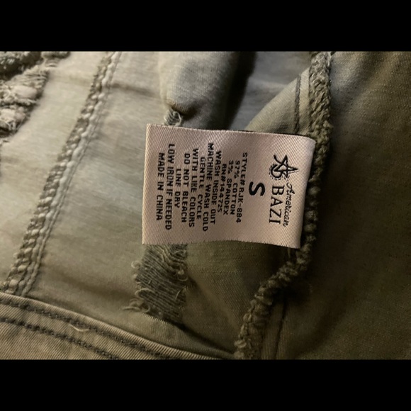 Jacket - Picture 5 of 5